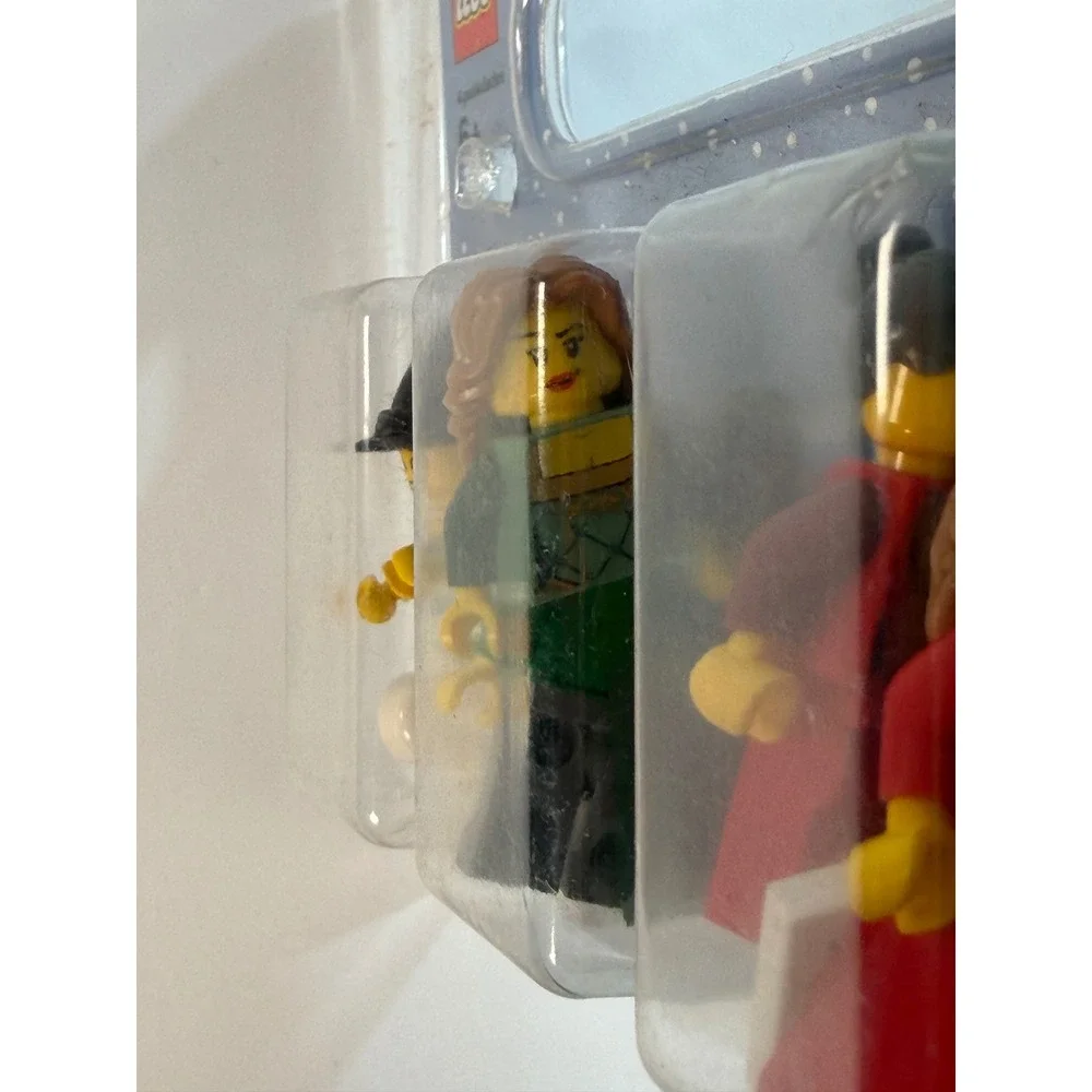 LEGO Holiday Minifigure Set 852766 Winter Village Witch Skeleton Figures New